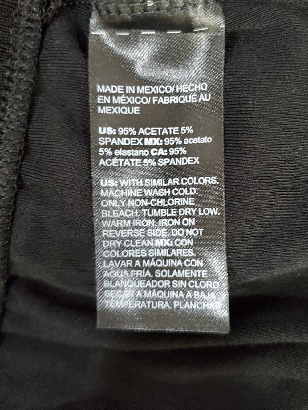 Chico's Travelers Black Pull-On Pants Size 3P (16P) - Picture 8 of 8